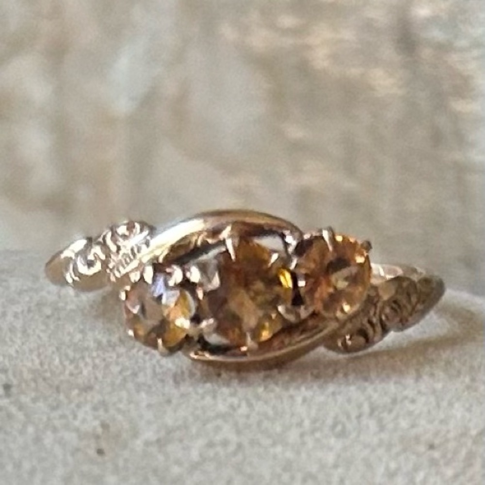 Antique 14k Citrine Ring - Picture 11 of 11